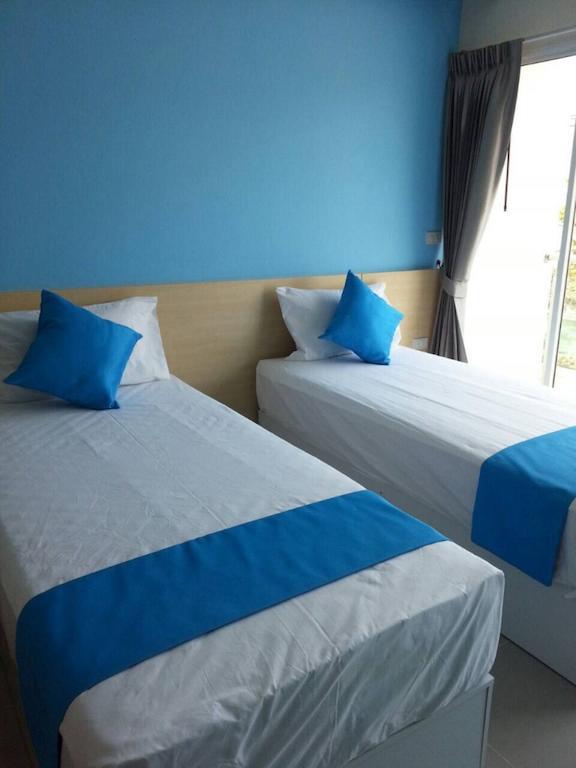 Hotel R-Con Rest Sea Pattaya Exterior foto